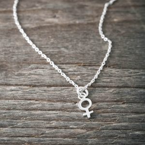 Faith Halsband Minikvinnotecken