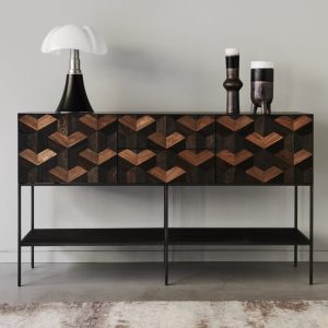 SIDEBOARD ILLUSION